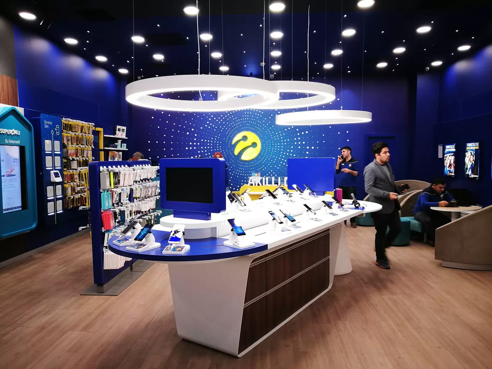 Turkcell’den Sağlık Çalışanlarına Bol GB’lı Teşekkür Alkışı
