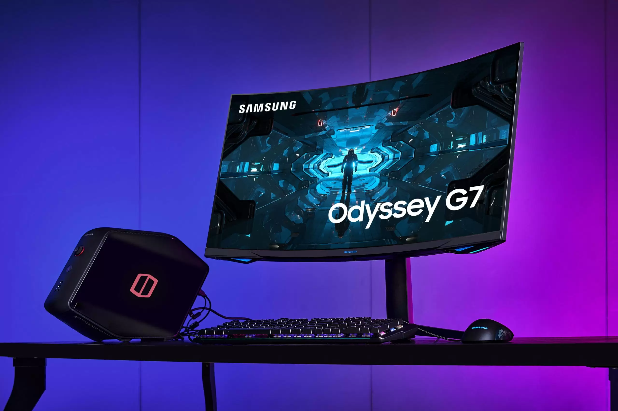 Samsung, kavisli Odyssey oyun monitörlerini piyasaya sürdü