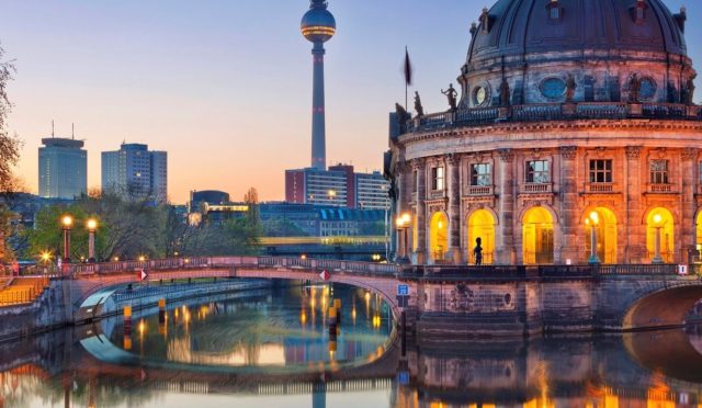 1632380059_berlin2