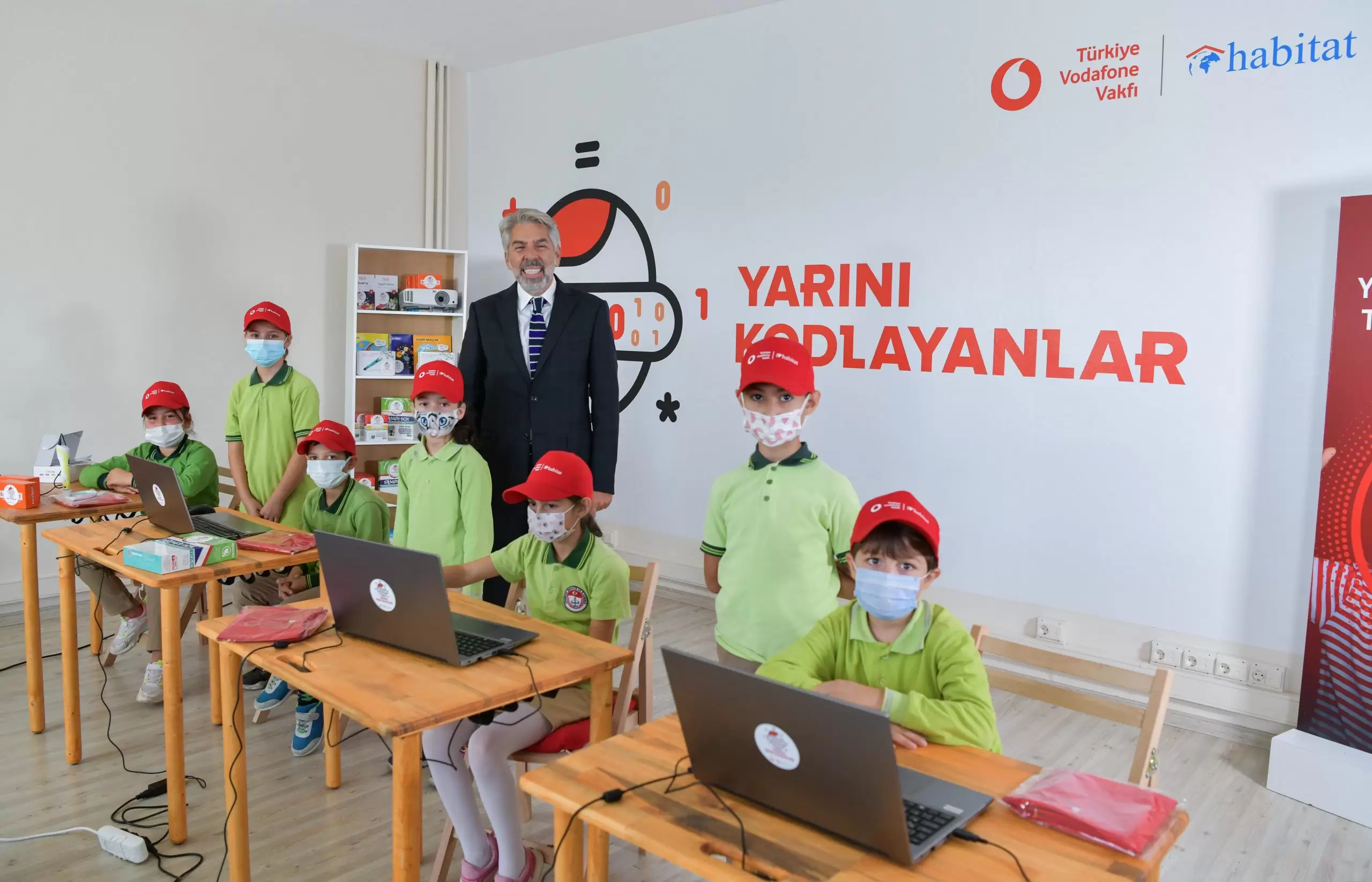 VODAFONE VAKFI, 6 BİN ÇOCUĞA ULAŞACAK!