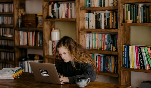 annie-spratt-4A1pj4_vClA-unsplash