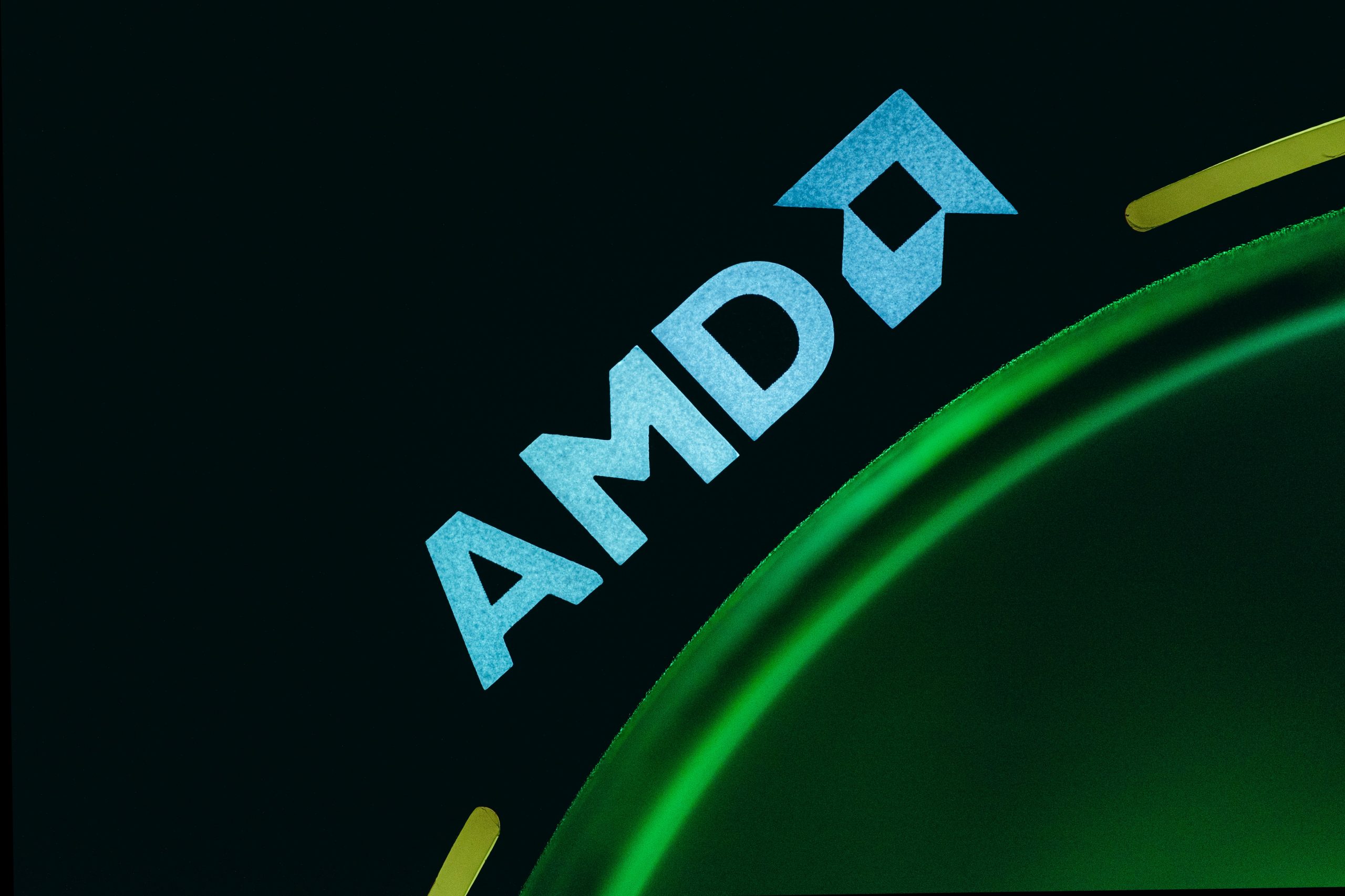 AMD Enerji Verimliliğini Arttıracak