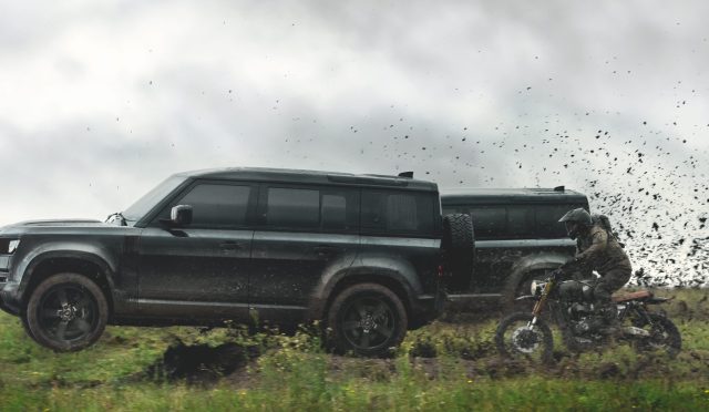 Land Rover Defender V8 Bond Edition (17)