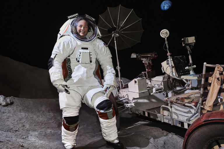 1636699460 1635939526 Astronot K yafetleri 8