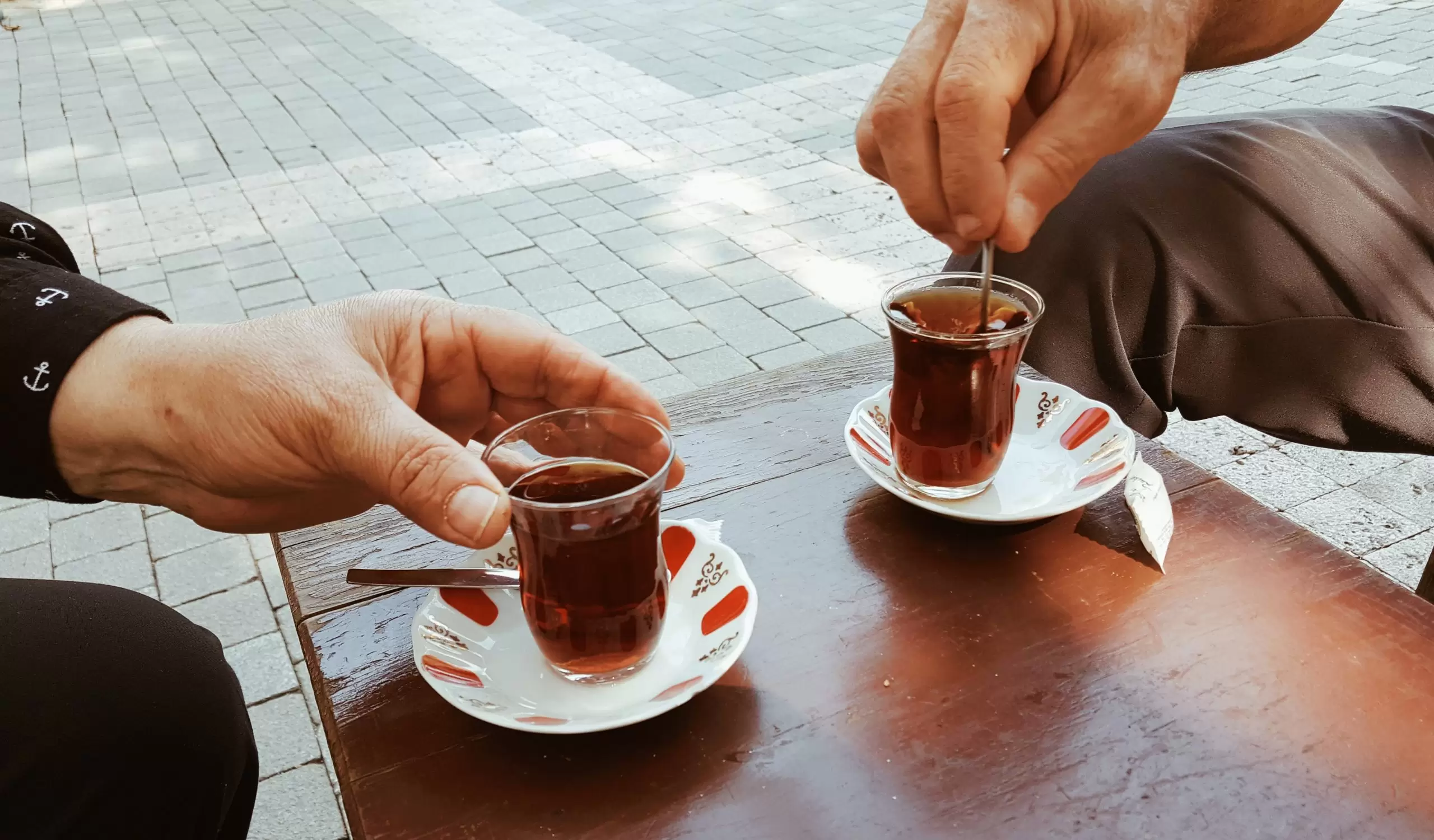 Çay günlük su tüketi̇mi̇ i̇hti̇yacını karşılıyor mu?