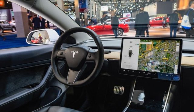 _122497132_tesla