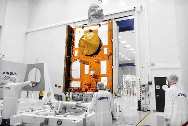 Airbus, İkinci okyanus uydusu Sentinel-6B'yi tamamladı