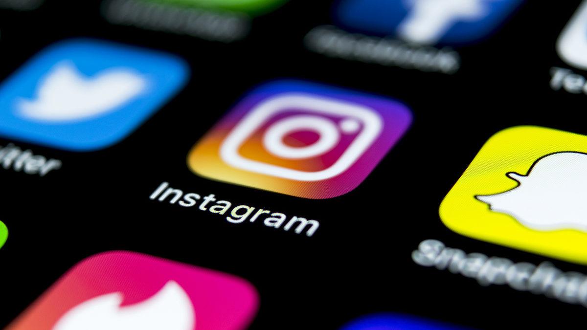 INSTAGRAM