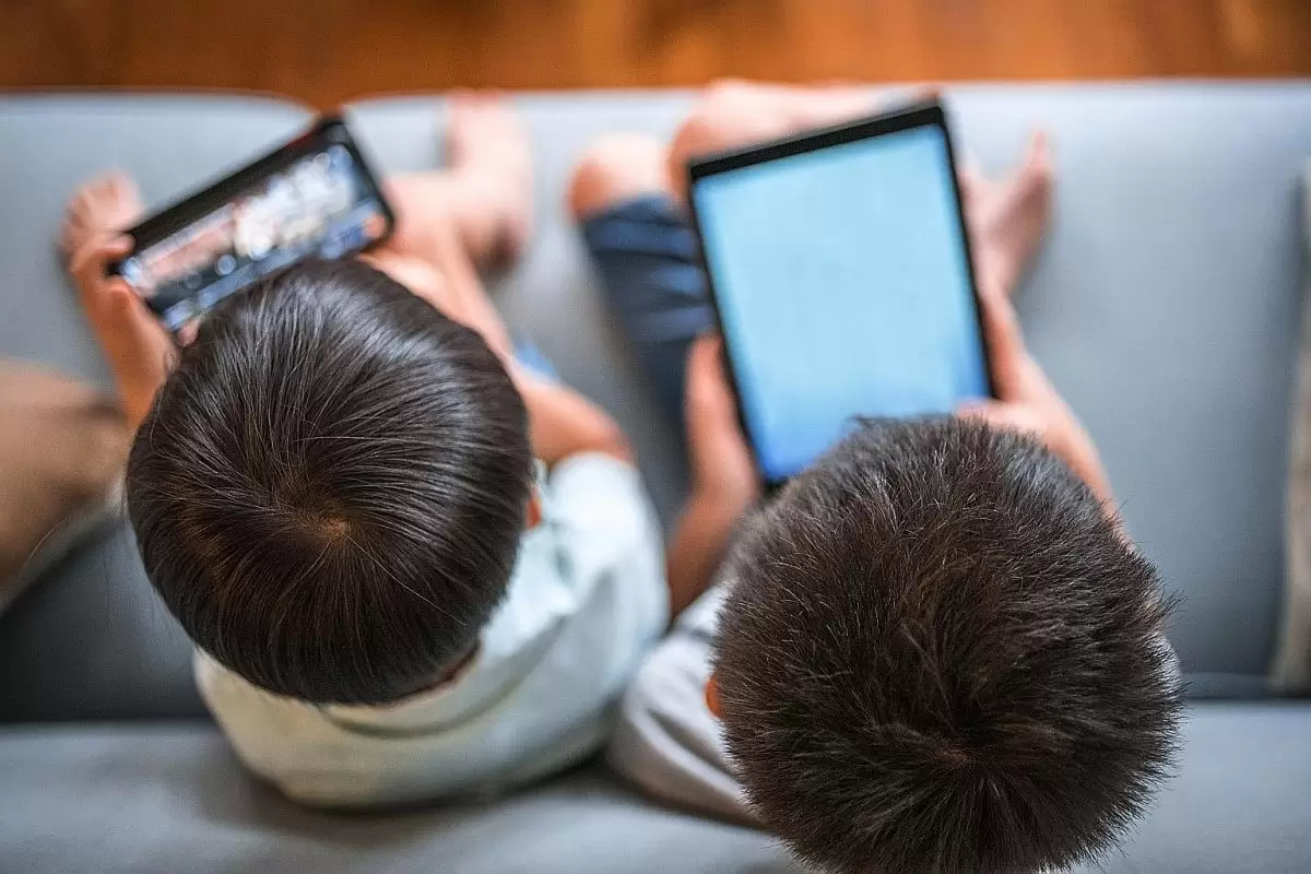 Çocukların Ekran Karşısında Geçirdiği Süreyi Nasıl Azaltabiliriz?
