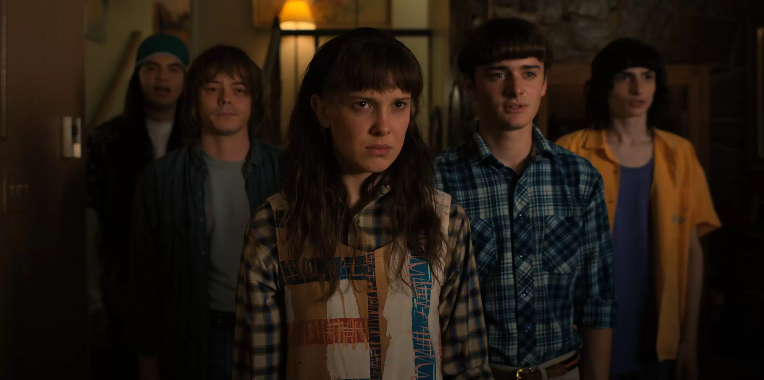 Netflix, Stranger Things'in Merakla Beklenen Dördüncü Sezonundan İlk Kareleri Paylaştı