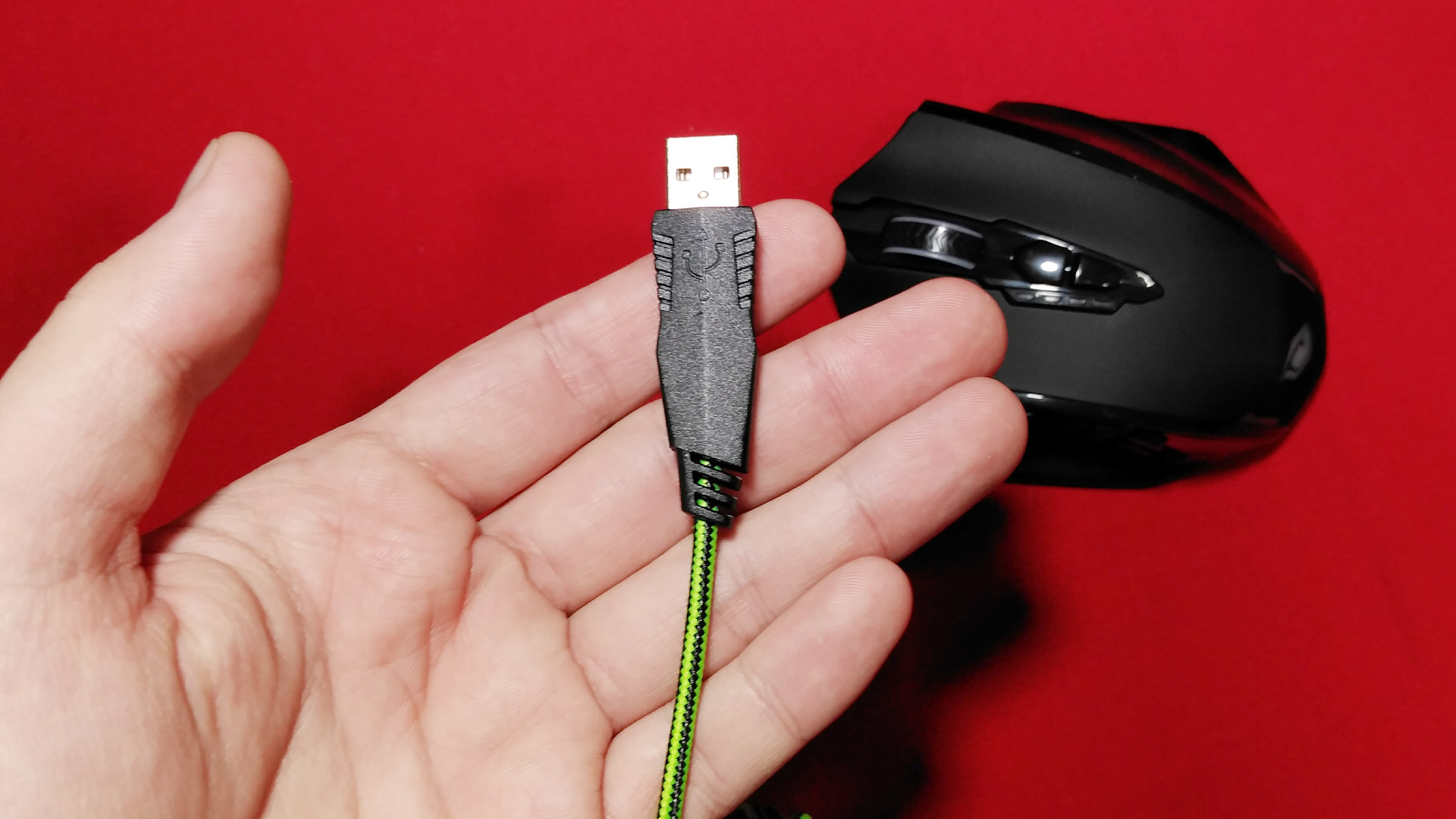 pusatgamingmousev8 6