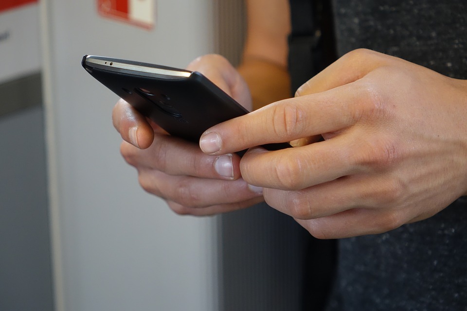 smartphone 2454611 960 720