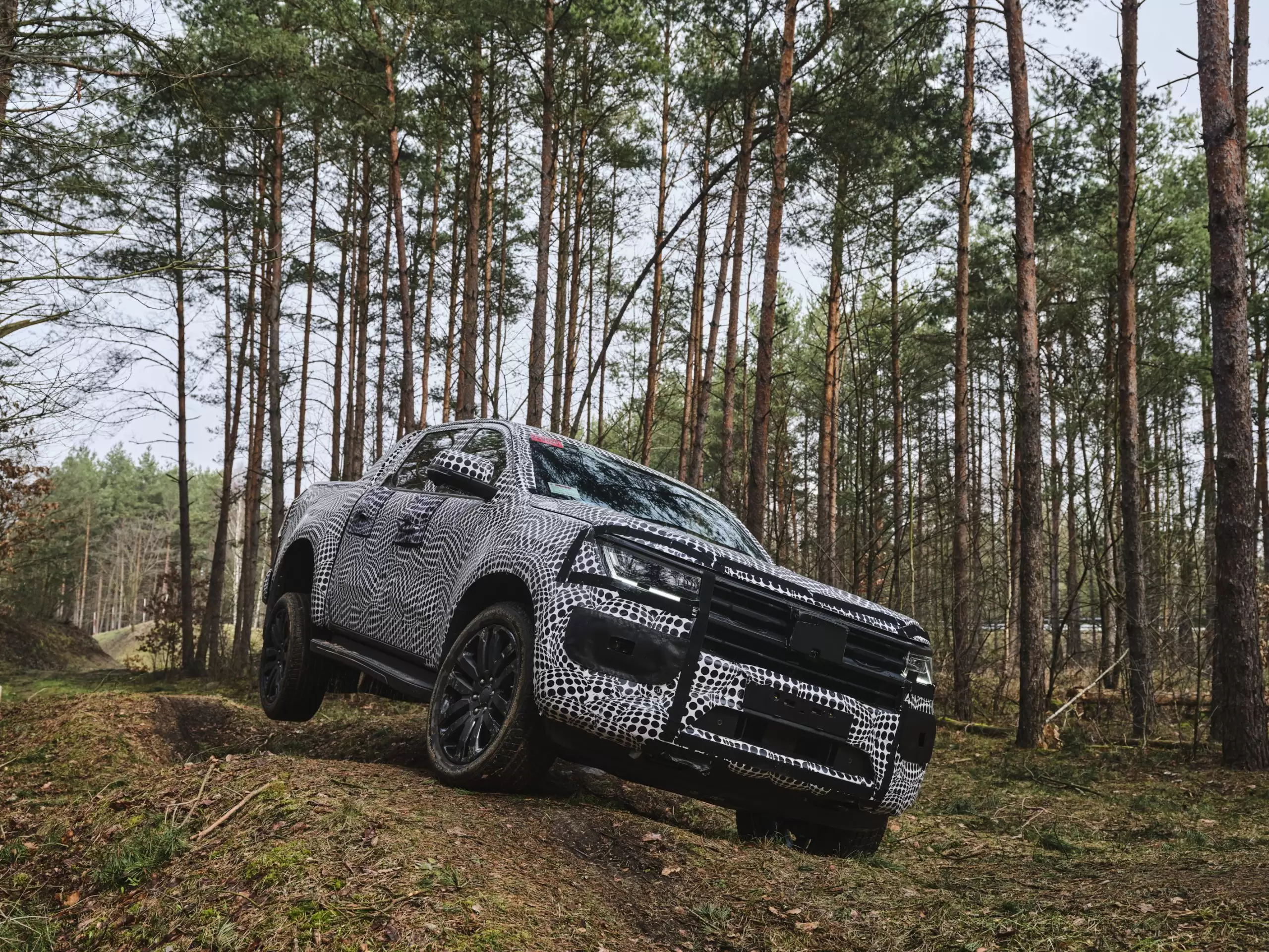 Yeni Amarok: Yeni nesil yol ve arazi uzmanı