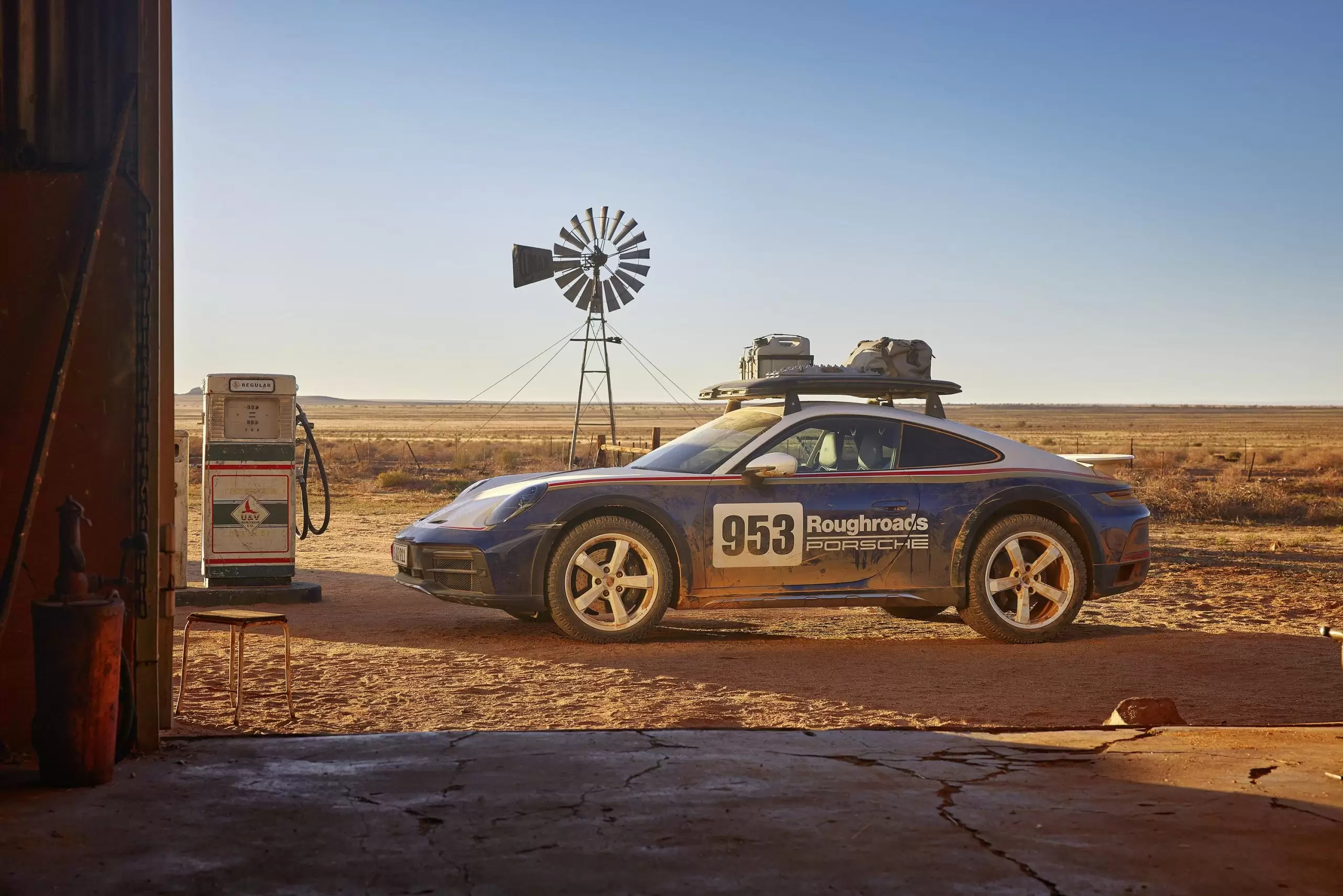 Yeni Porsche 911 Dakar