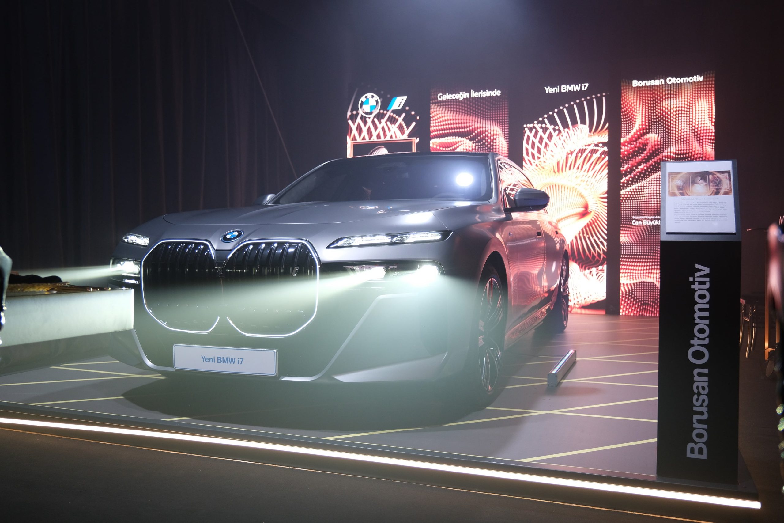 BMW i7 serisi