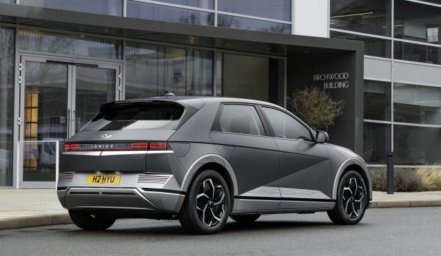 1672402955_Hyundai_IONIQ_5_58_kWh__1_