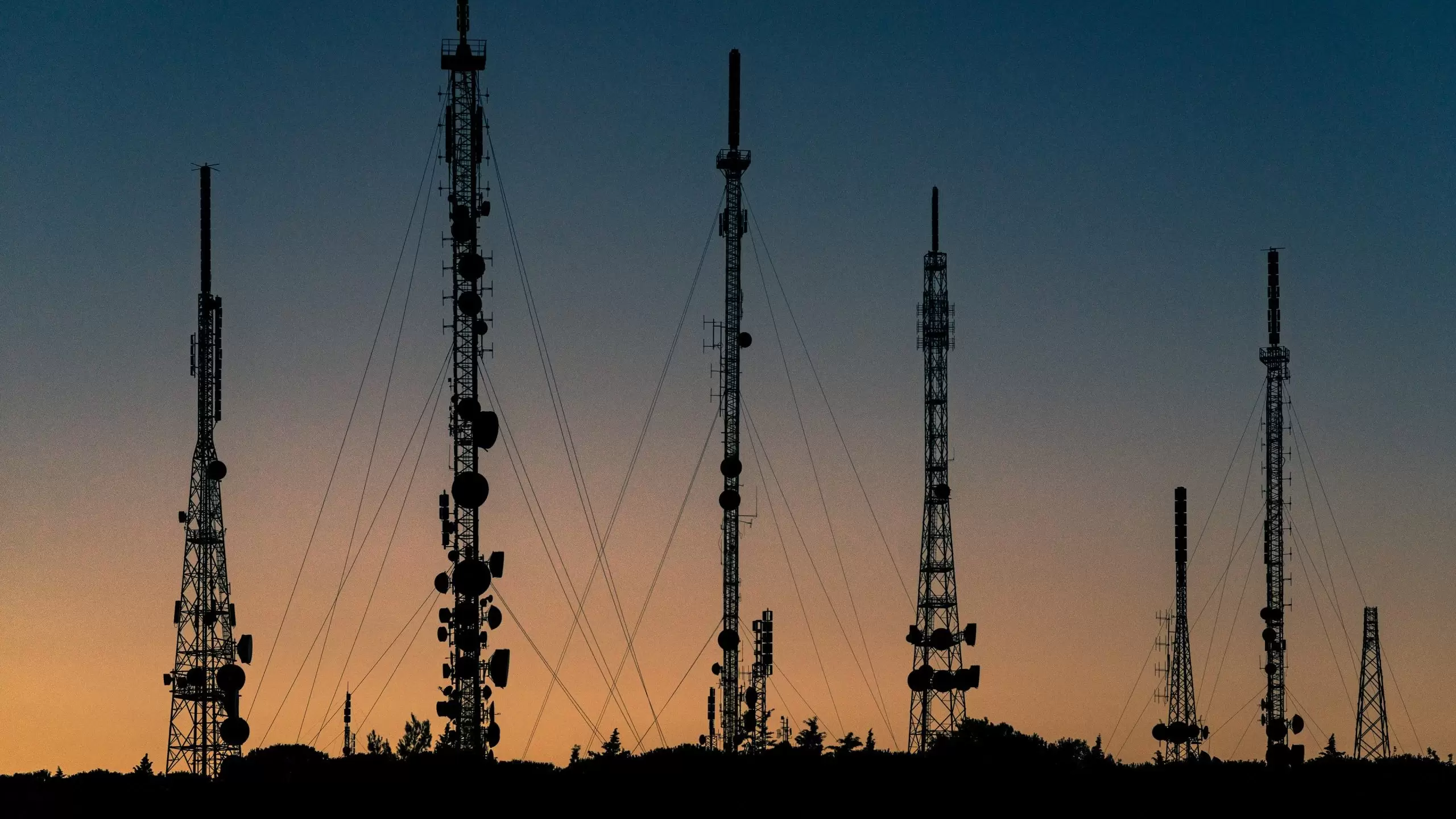 Ericsson ve Turkcell, üç bantlı radyo 4466’yı kullanıma aldı
