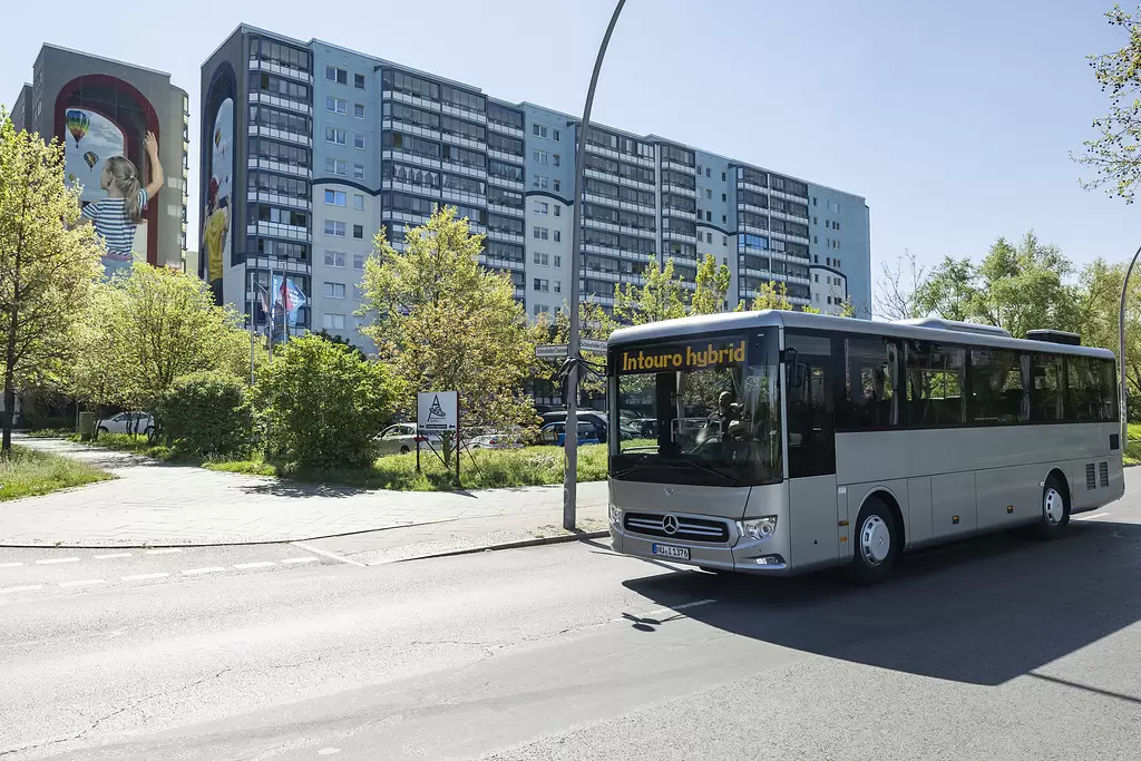 Daimler Buses, En Son Teknolojiye Sahip Otobüslerini Tanıttı