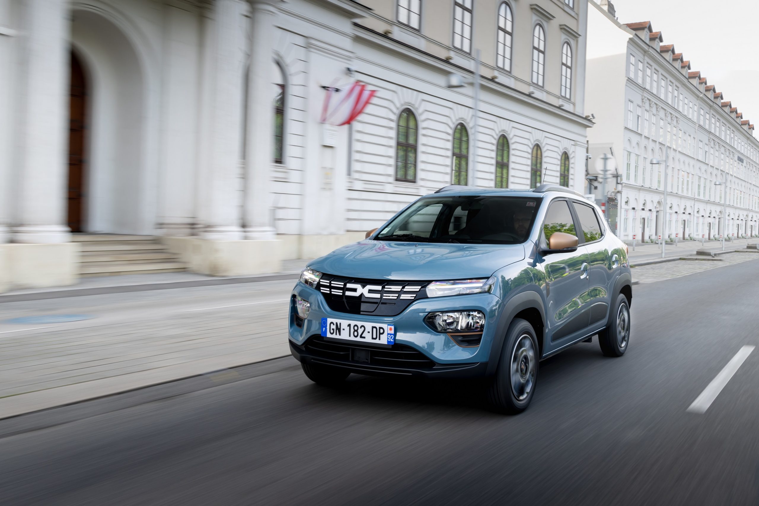 1688717119_Yeni_Dacia_Spring__1_