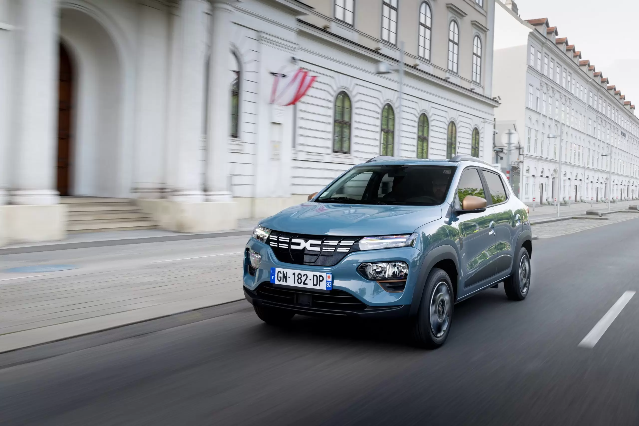 YENİ %100 ELEKTRİKLİ DACIA SPRING TÜRKİYE’DE