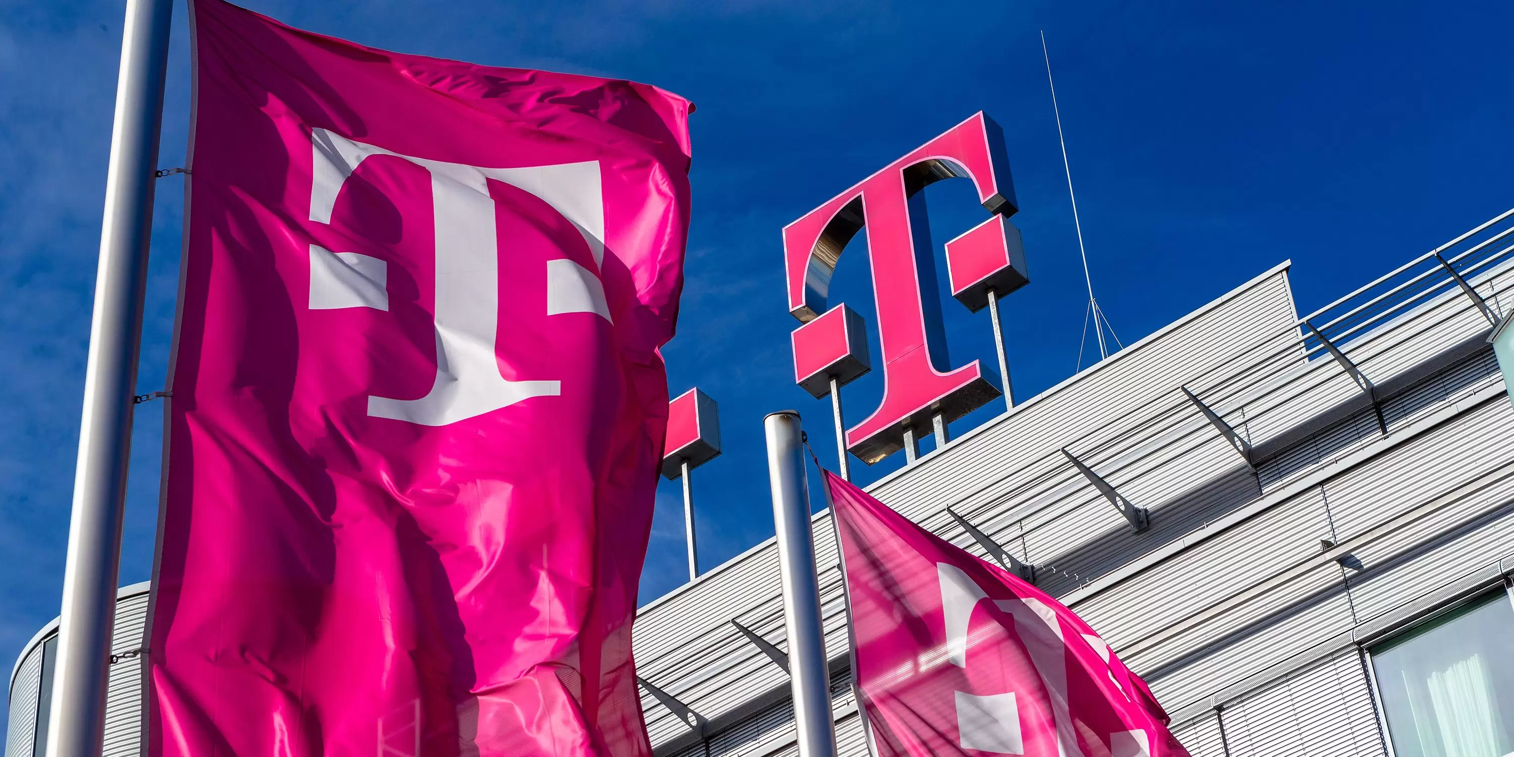 Telekom Devi T-Mobile’da Kriz: Binlerce Çalışan İşsiz Kalacak!