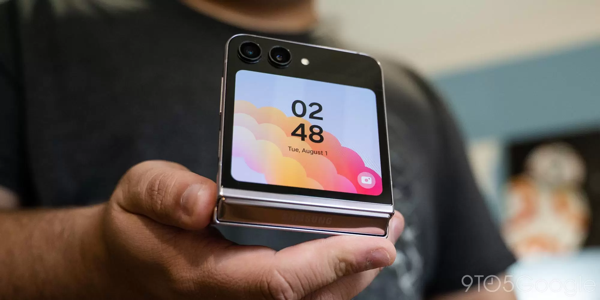 Samsung Galaxy Z Flip 5 İncelemesi: Yenilik ve Özellikler