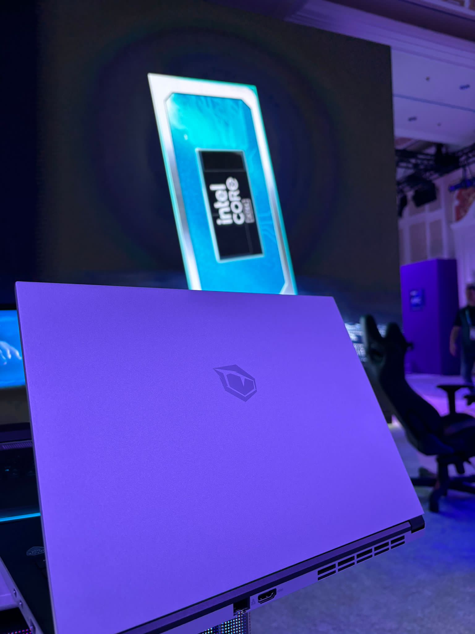 1704884672 Monster Notebook 2