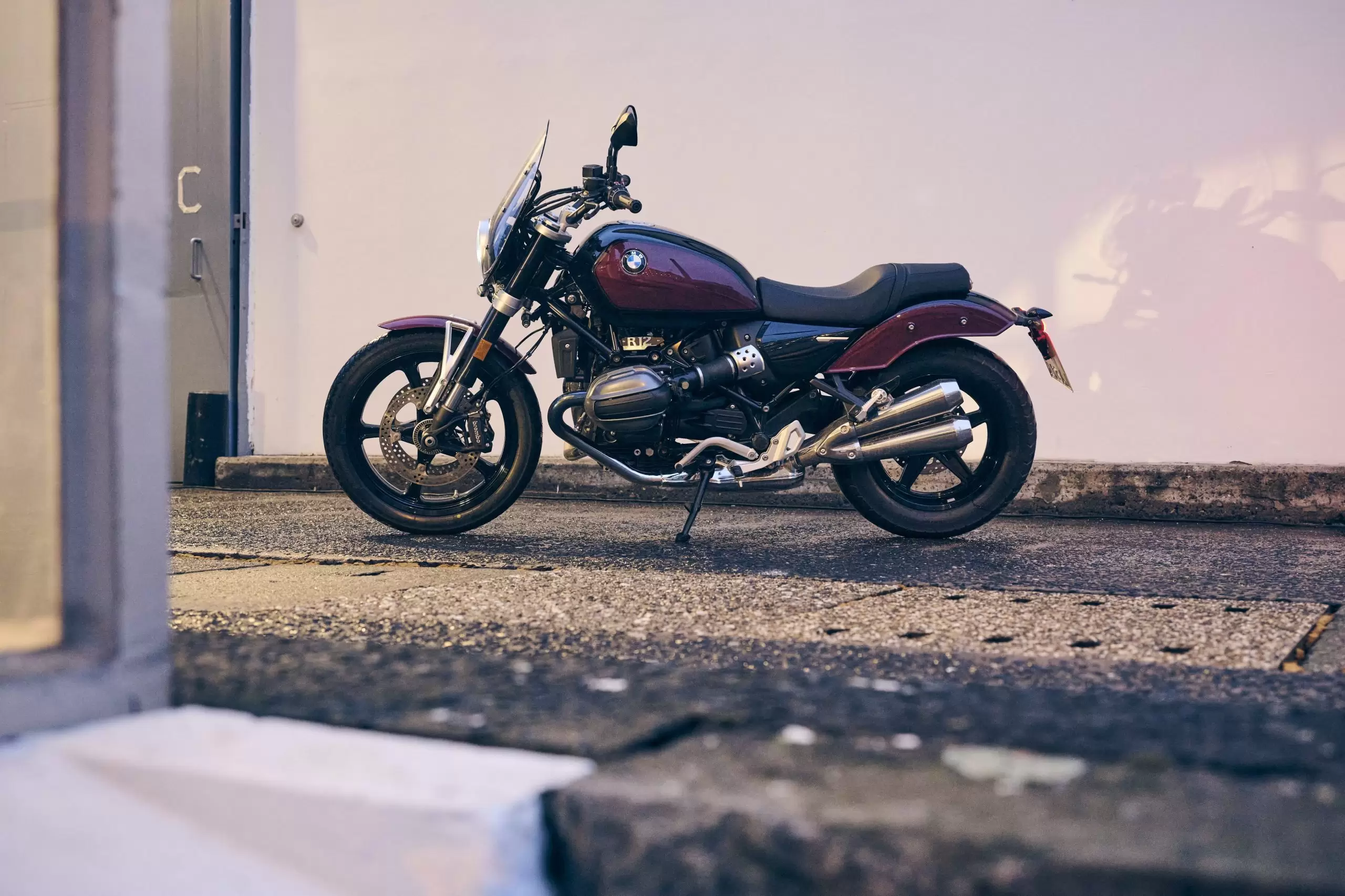 1706206640 Yeni BMW R 12 2 scaled