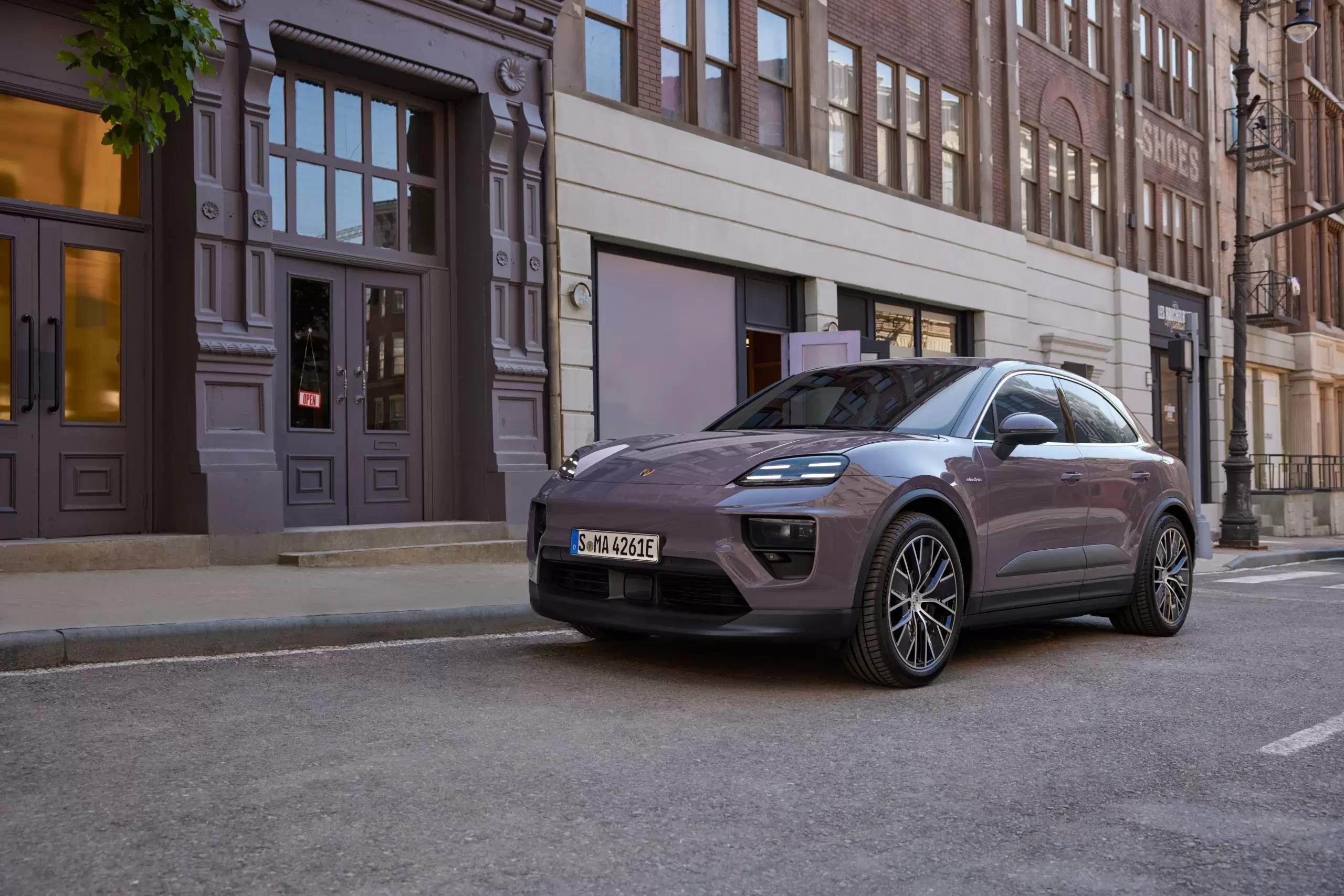 Yeni Macan: Porsche’nin Tamamen Elektrikli İlk SUV Modeli!