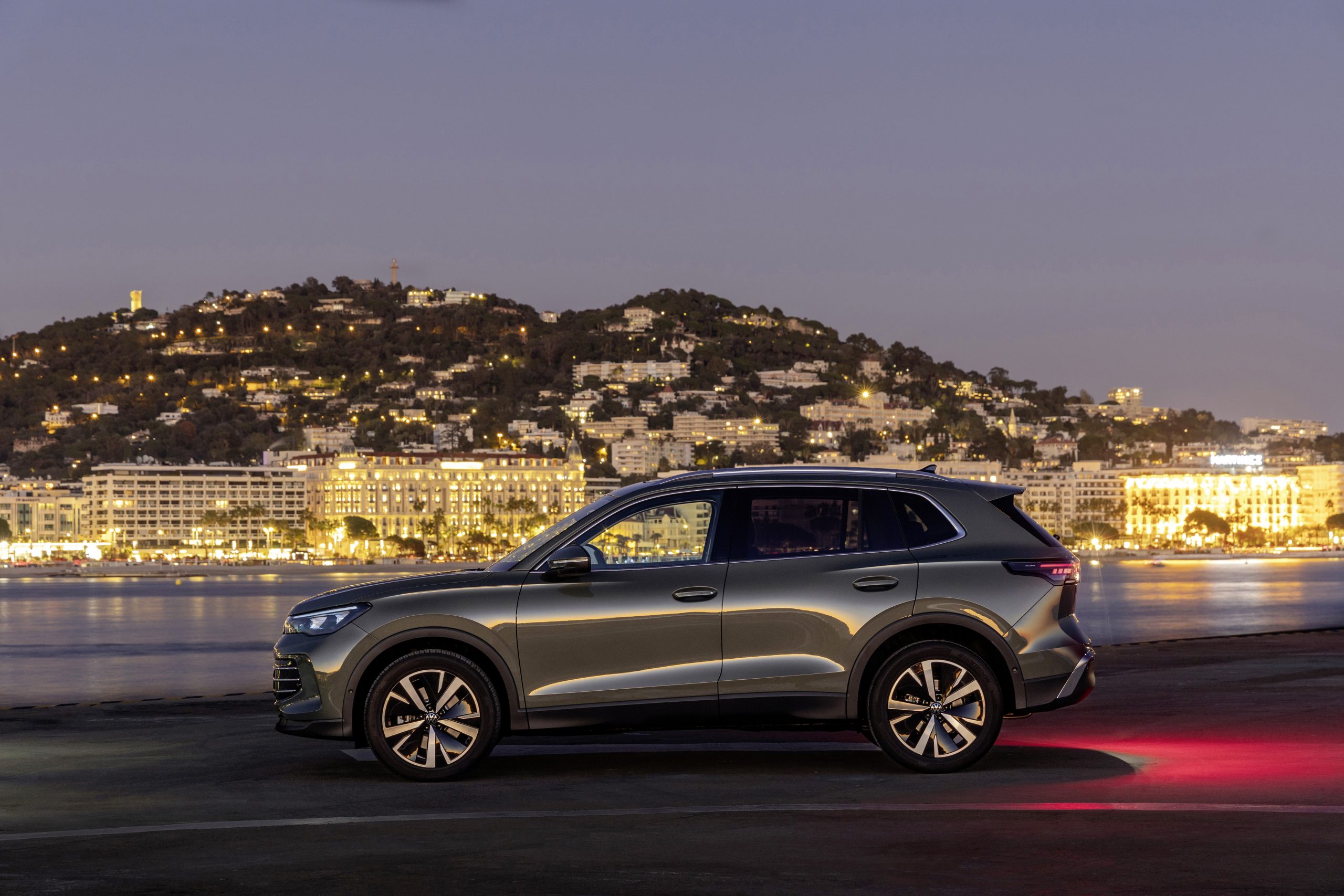1713187399 Yeni Tiguan 10 scaled
