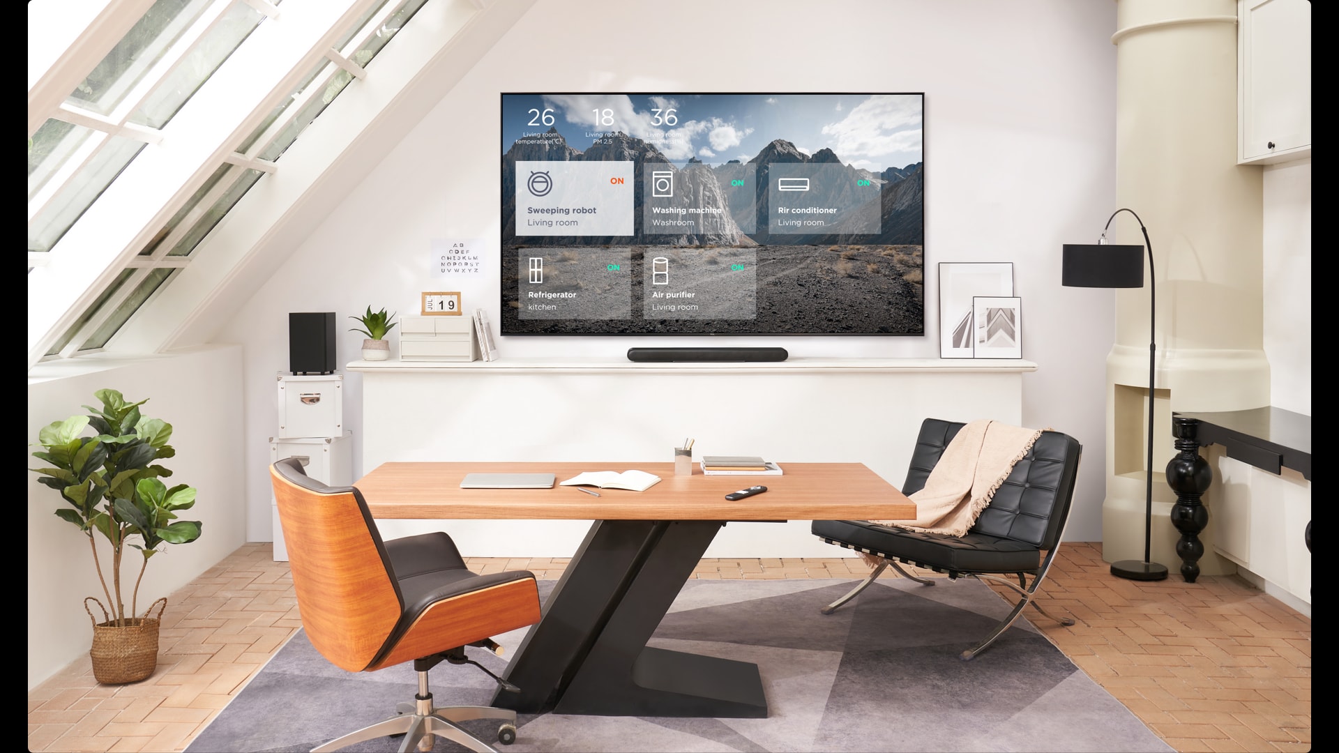 TCL C755