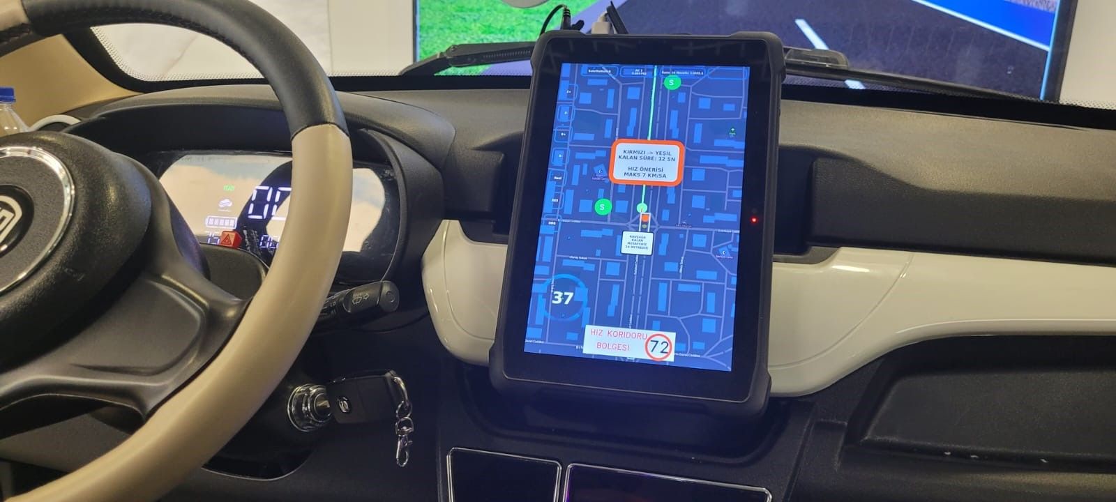 1727672338 mango car