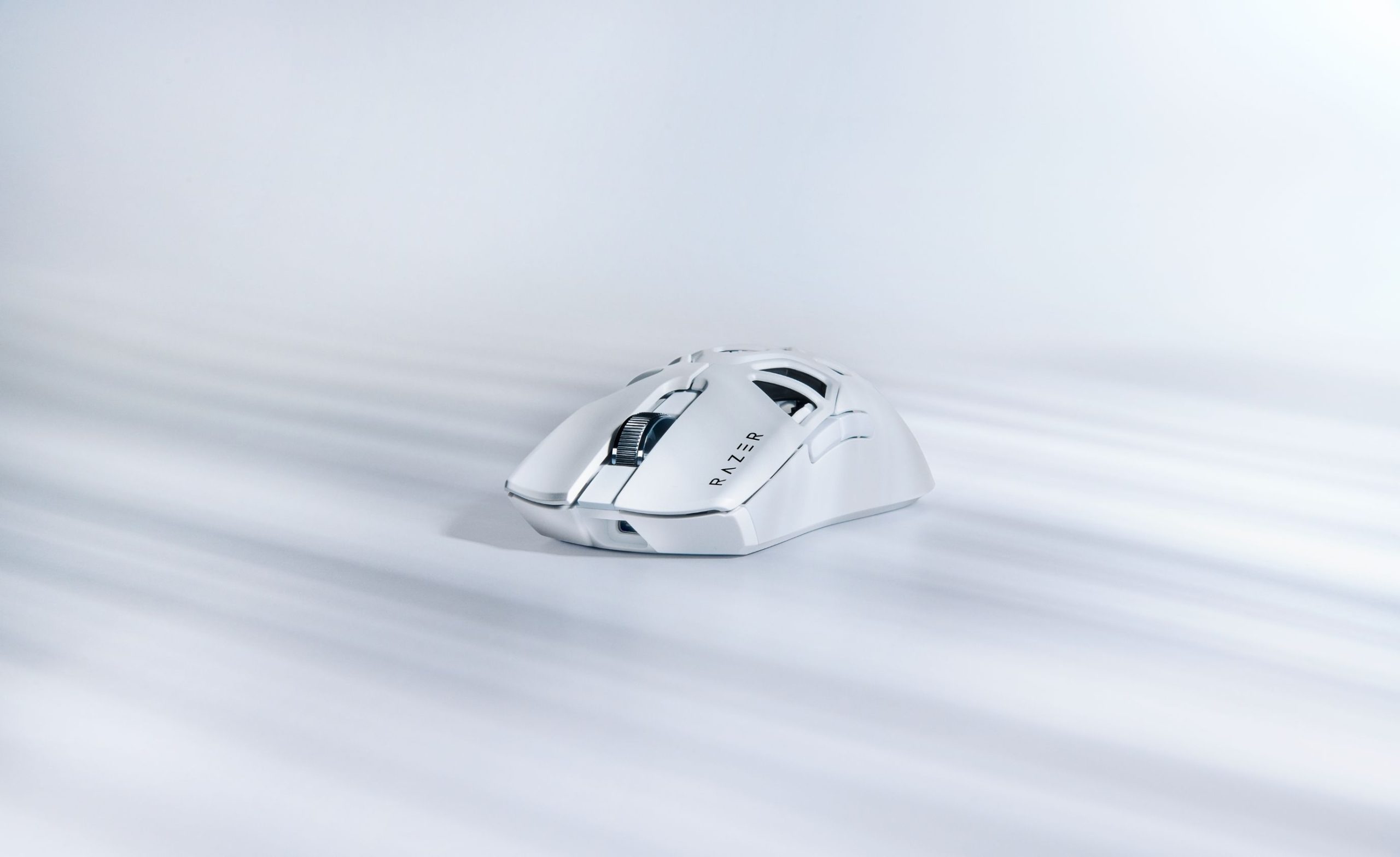 razer viper mini signature white 2 scaled