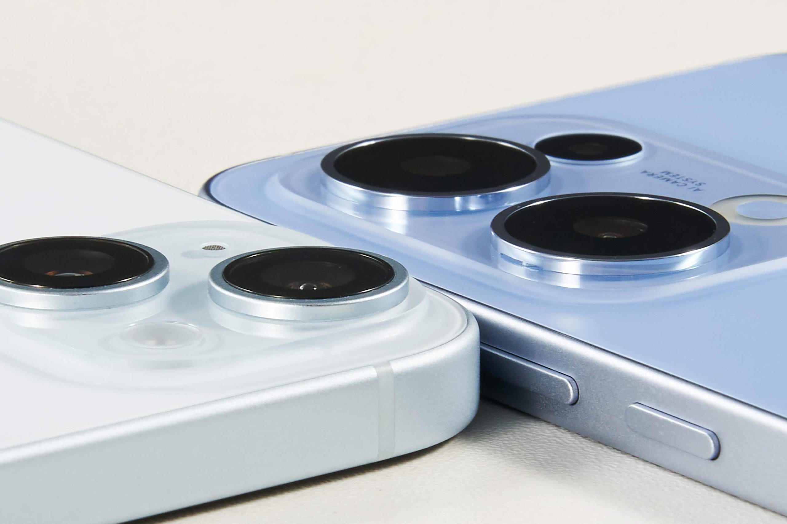 Oppo-Reno-13-series-real-image