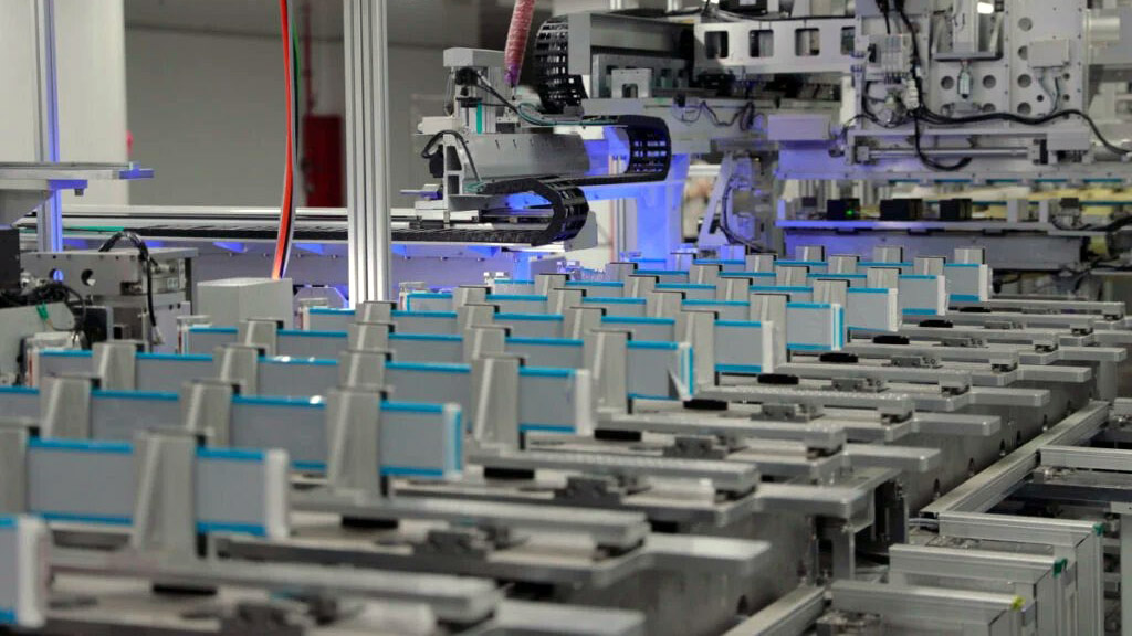 byd-sodium-ion-blade-battery