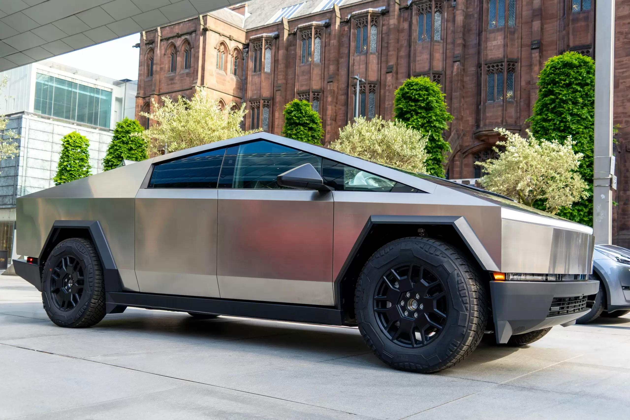 tesla cybertruck uretimi durdu 2 scaled
