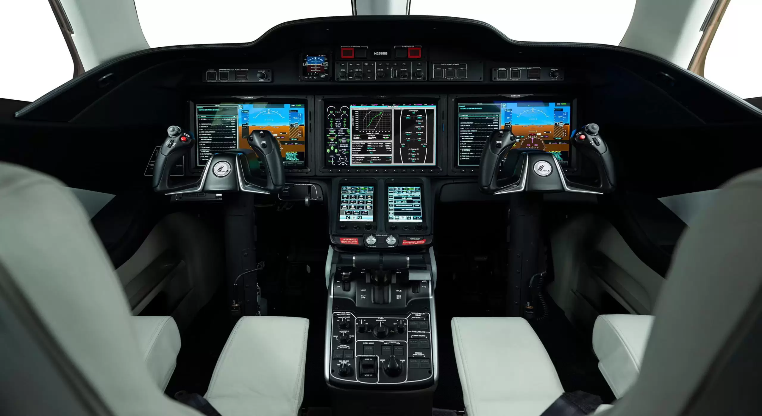 Elite2 avionics 2 kokpit scaled