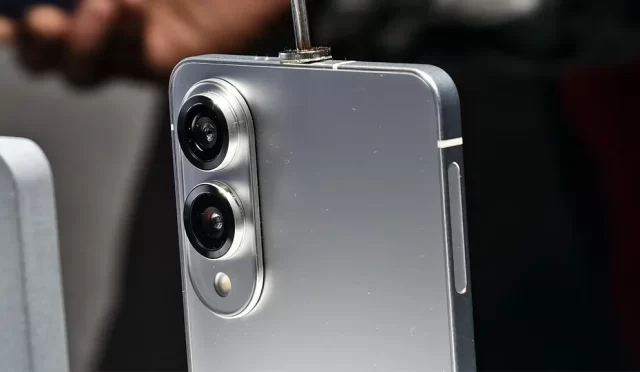 s25-edge-unpacked-img