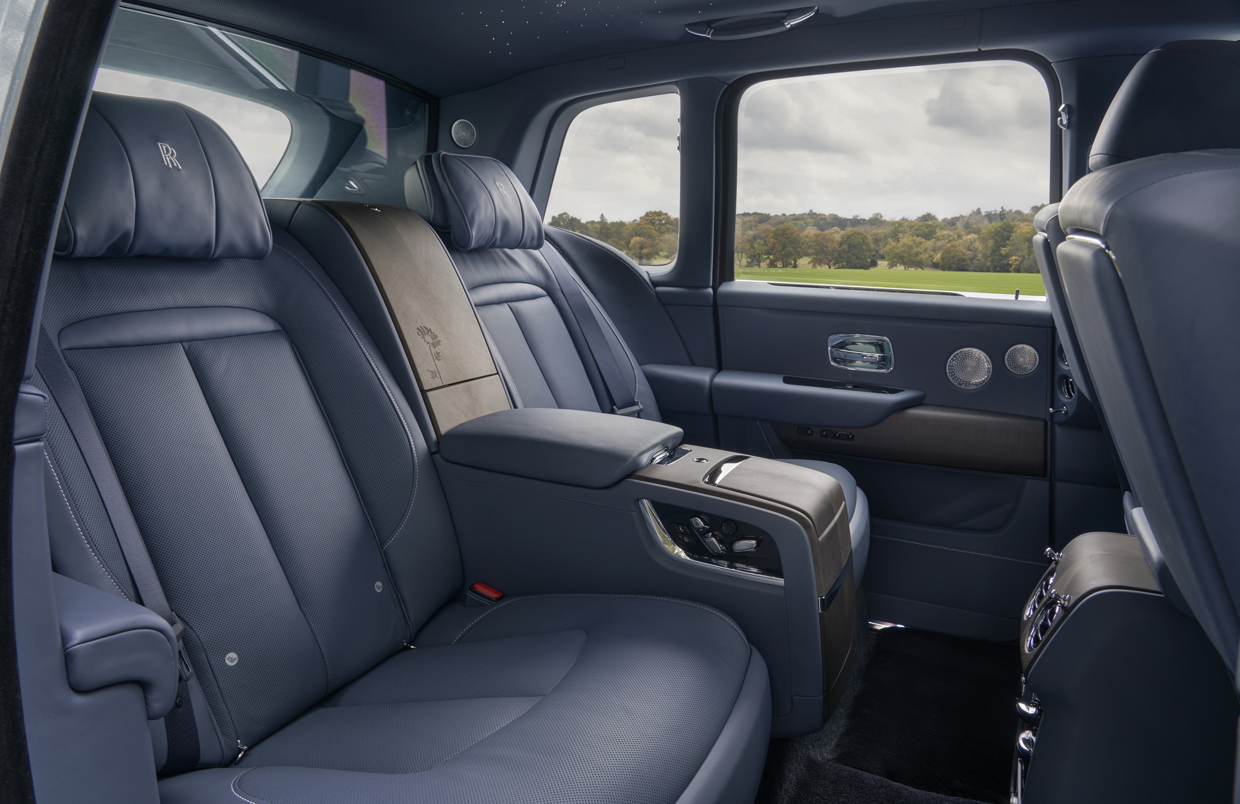 RollsRoyceCullinanDaisy 5