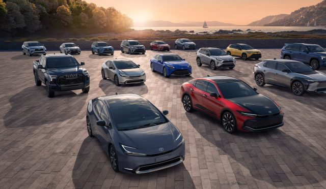 Toyota Vites Artırıyor: 15 Yeni Elektrikli Otomobil Geliyor!