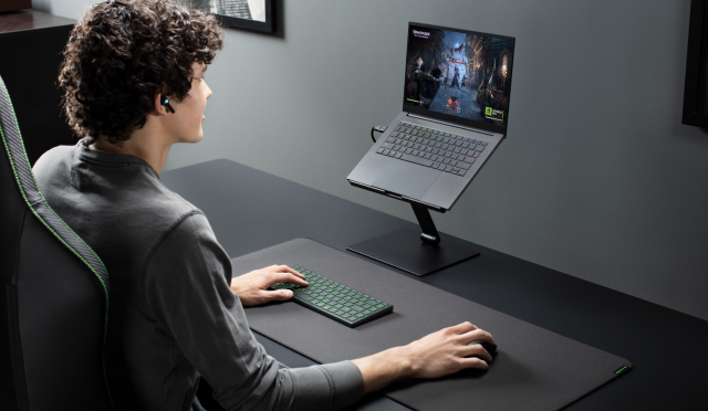 Razer Mobil Oyunu Yeni Seviyeye Taşıyor: İşte Yeni Fare ve Klavyesi!