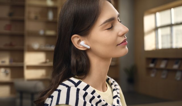 Huawei FreeBuds SE 4 Tanıtıldı: 50 Saat Pil Ömrü ve Dahası