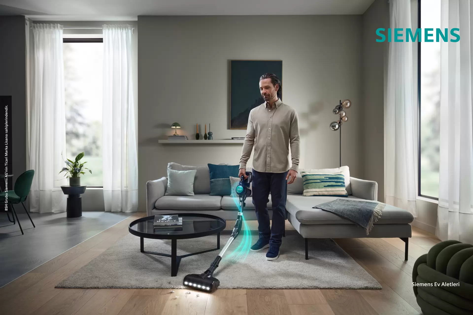 Siemens iQ500 Tanıtıldı: Temizlikte “Eğilip Bükülme” Devri Bitiyor mu?