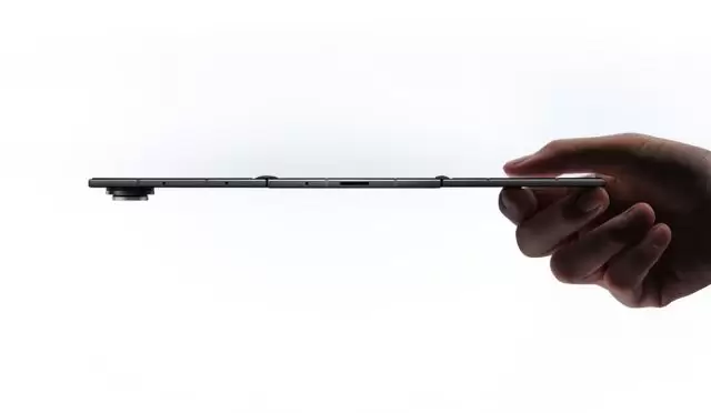 galaxy-z-triflod (1)