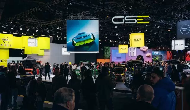 Yeni Opel Astra Dünya Sahnesinde: Brüksel Fuarı’nda Elektrikli Şov