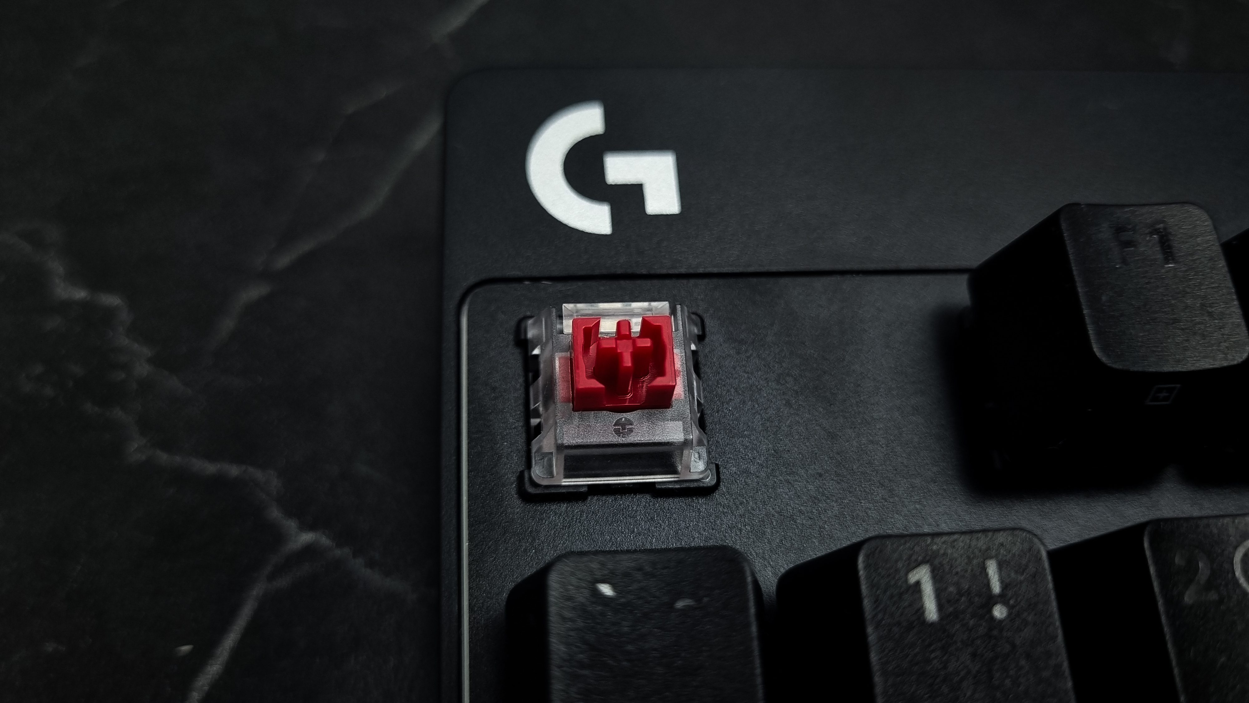 Logitech G Pro X TKL Rapid Red Switch