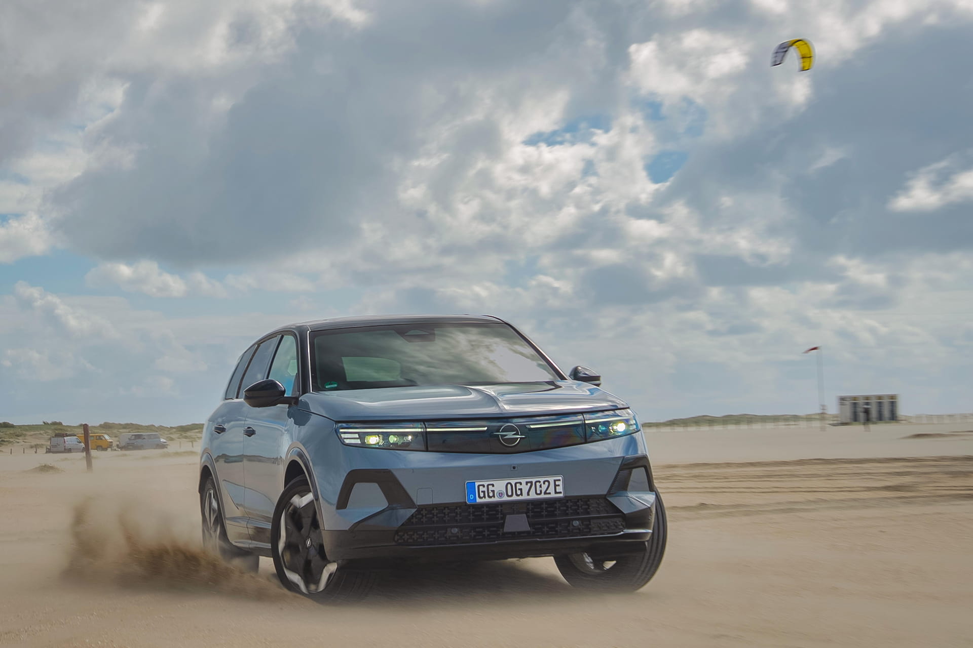 Yeni Opel Grandland Elektrik AWD 1